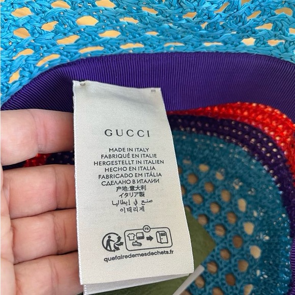 Gucci GG Appliqué Crochet Straw Bucket Hat - Picture 4 of 7